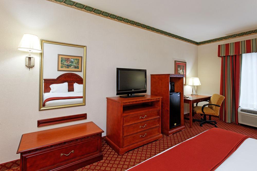 Holiday Inn Express & Suites Tupelo By Ihg Exteriér fotografie