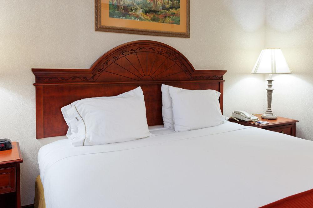 Holiday Inn Express & Suites Tupelo By Ihg Exteriér fotografie